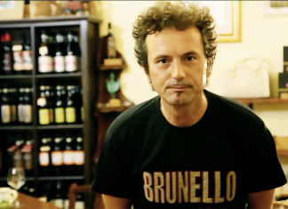 LOVEC SKRYTÝCH POKLADŮ – TONY SASA