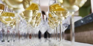 GALADEGUSTACE: BURGUNDSKO A CHAMPAGNE