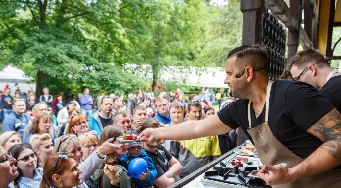 Rožnovský food festival praskal ve švech