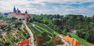 Pražský hrad v moři bublin. Nalaďte se na šumivou vlnu
