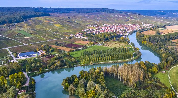 Velká Británie šlape na paty Champagni