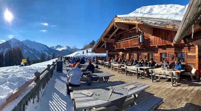 Po krk ve sněhu i v požitcích. Rakouský Saalbach Hinterglemm je radost a pohoda