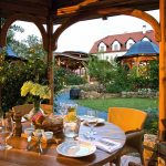 Otevřené sezení venku i nové menu v Babiččině zahradě