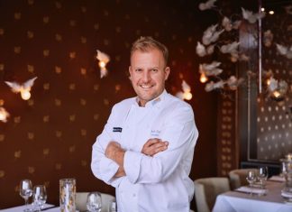 Kampa Park netradičně. Prvotřídní kulinářké zážitky bez davů turistů a zajímavou námořnickou tečkou