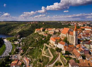 Znojmo zazářilo dvojmo. Dvojnásobný úspěch VOC Znojmo v soutěži Vinařství roku.