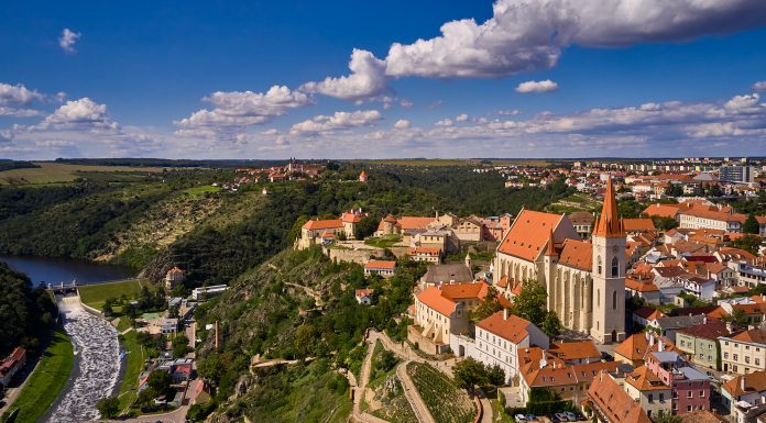 Znojmo zazářilo dvojmo. Dvojnásobný úspěch VOC Znojmo v soutěži Vinařství roku.