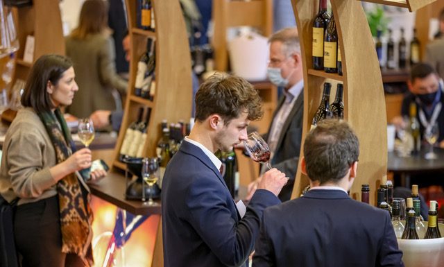 Přípravy vrcholí. Veletrh WINE PARIS & VINEXPO PARIS 2023 otevře své brány v únoru