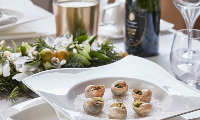 VÁNOČNÍ ŠNECI. Odkud se připlazili? Postní jídlo, nebo móda? vánoční tabule