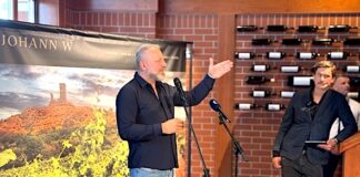 ODPOJTE SE OD METRIXU. Víno a kultura ve Vinařství Johann W na severu Čech celoročně Otevření nové scény ve vinařství