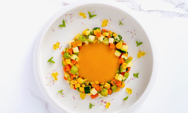 Zdravé léto a meloun k tomu. Polévka, která osvěží, skvěle chutná a svědčí tělu letní polévka