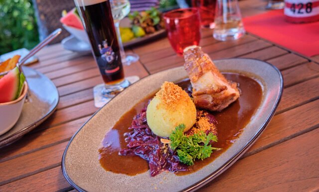Rybu spláchněte Solarisem, bizona Pinotinem. Německá jezerní krajina překvapuje vinicemi i chutěmi