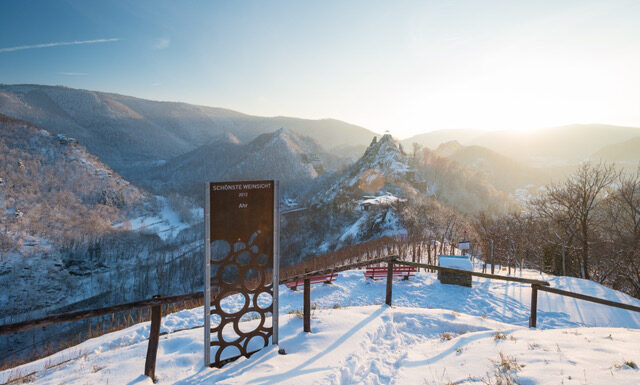 NĚMECKEM za vínem. Chladné dny patří červenému