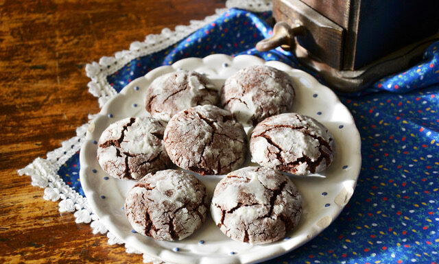 CRINKLES ANEB KOLÁČKY VE SNĚHU. „Vrásčité“ a božské