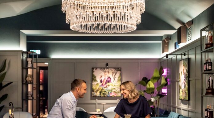 Valentýn s opičkou. První městská džungle v Praze fandí lásce