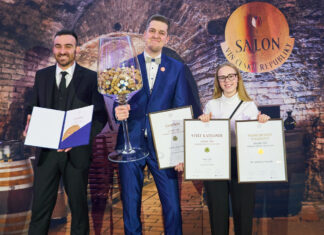 SALON VÍN oslavil čtvrt století. Slavnostní předání cen provázela krátká rekapitulace i pietní vzpomínka