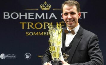 SOMMELIER MARTIN PARÝZEK potřetí triumfoval v soutěži BOHEMIA SEKT Trophée Professional
